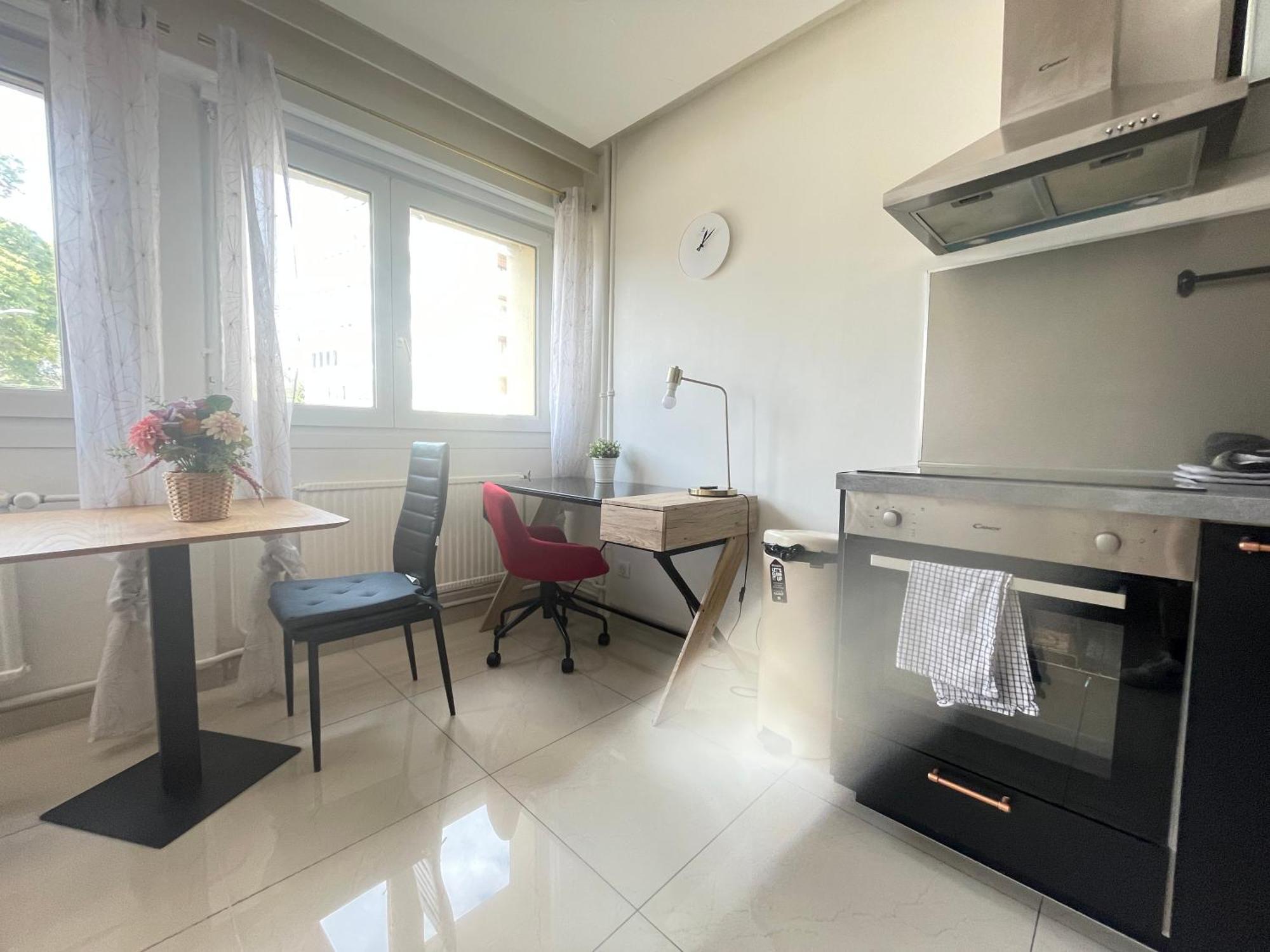 메스 Plantiere - Studio Centre Quartier Queuleu - 2 Personnes 아파트 외부 사진