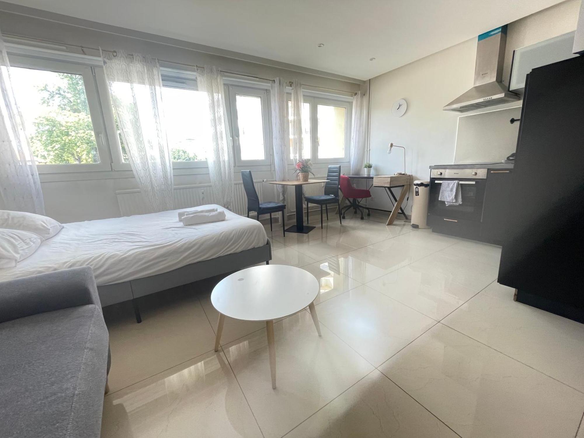 메스 Plantiere - Studio Centre Quartier Queuleu - 2 Personnes 아파트 외부 사진